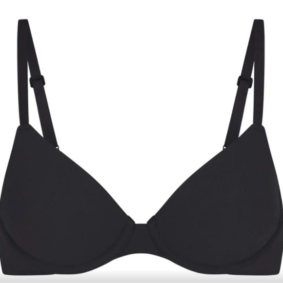 SKIMS Fits Everybody T-shirt Demi Bra - Picture 1 of 6